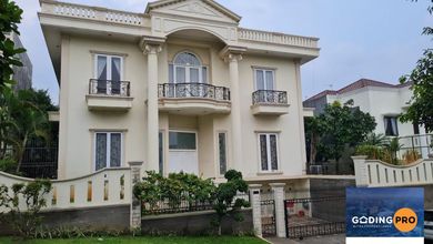 Dijual rumah Mewah di Jatikarya, Bekasi - LT 480m²