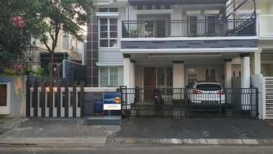 Rumah Prestisius di Kawasan Gunung Putri, Bogor, LB 300m², Harga 4,8 Miliar