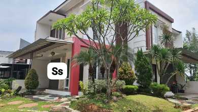For Sale rumah Mewah di Jatikarya, Bekasi - LT 204m²