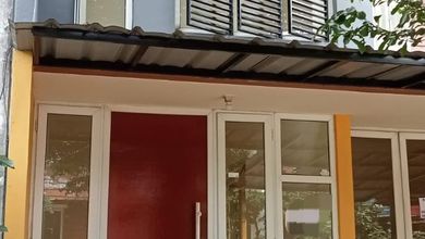 Kesempatan Rumah di Jatikarya, Bekasi, LB 70m², Harga 1,8 Miliar