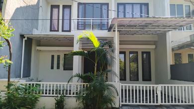 Rumah Dijual di Sukolilo, Surabaya, LB 115m², Harga Terbaik!