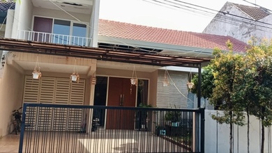 Rumah Favorit di Pondok Tjandra, Sidoarjo, 4 KT, Harga 1,6 Miliar