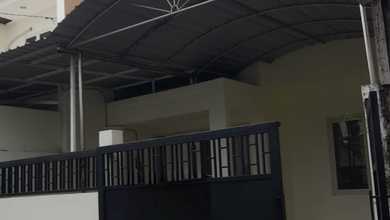 Jual Rumah Strategis di Rungkut, Surabaya - LT 100m²