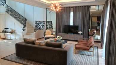 Kesempatan Langka, rumah Mewah di BSD, Tangerang Selatan, LB 318m²
