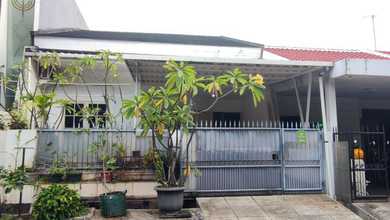 Kesempatan Langka, rumah Mewah di Permata Buana, Jakarta Barat, LB 106m²