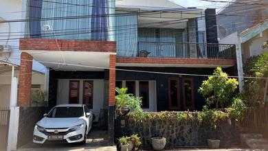 Rumah Mewah di Sektor 5 - Bintaro, Tangerang Selatan, 4 Kamar Tidur, LT 120m²