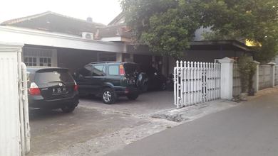 Hunian Prestisius di Kawasan Lebak Bulus, Jakarta Selatan, LB 641m², Harga 14 Miliar