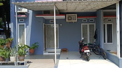 Dijual Rumah Strategis di Bekasi Kota, Bekasi - LT 99m²