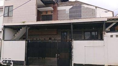 Hunian Idaman di Kembangan, Jakarta Barat, 3 KT, Harga 2,3 Miliar