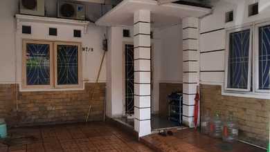 Dijual Rumah Nyaman di Galaxy, Bekasi - LT 119m²