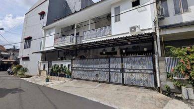 Jual Rumah Siap Huni di Slipi, Jakarta Barat, Luas 172 m2