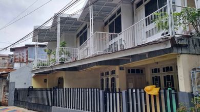 Rumah Elegan di Cikini, Jakarta Pusat, 14 KT, LT 363m²