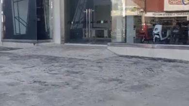 Disewakan Ruang Usaha Ex Showroom Jatiasih Bekasi