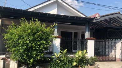 Rumah Dijual di Cakung, Jakarta Timur, LB 100m², Harga Kompetitif!