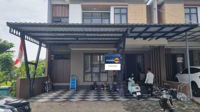 Hunian Prestisius di Kawasan Kota Wisata, Bogor, LB 200m², Harga 3,3 Miliar