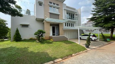 Rumah Area Premium Cibubur, Jakarta Timur - Harga Menarik 11 Miliar