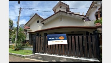 Jual Rumah Siap Tinggal di Depok I, Depok, LT 300 m2