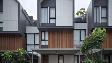 Hunian Prestisius di Kawasan Kota Wisata, Bogor, LB 160m², Harga 2,7 Miliar