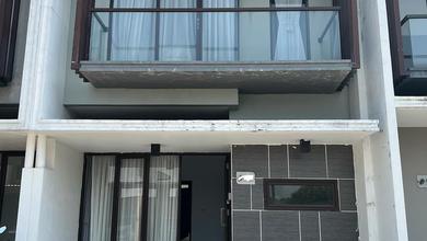 Rumah Favorit di Golden City, Bekasi, 2 KT, Harga 880 Juta