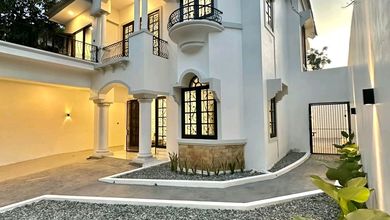 Rumah Dijual di Delta Mas, Bekasi, LB 180m², Harga Terbaik!