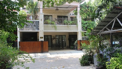 Hunian Prestisius di Kawasan Duta Harapan, Bekasi, LB 360m², Harga 3,5 Miliar