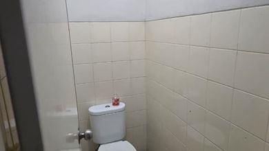 Sewa Ruko 3,5 lt di Jalur Sutera, Alam Sutera, Tangerang