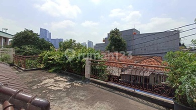 Rumah Area Premium Menteng Dalam, Jakarta Selatan - Harga Terbaik 7,3 Miliar