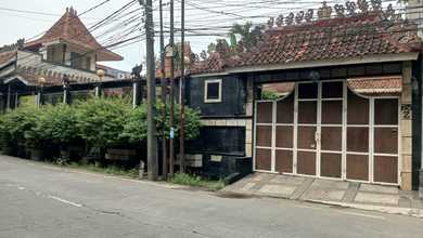 Dijual rumah Premium di Lebak Bulus, Jakarta Selatan - LT 1025m²