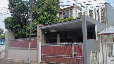 Penawaran Langka, rumah Mewah di Duren Sawit, Jakarta Timur, LB 450m²