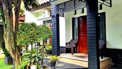 Rumah Siap Pakai di Kawasan Grand Depok City, Depok, LT 128m²