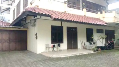 Penawaran Eksklusif, rumah Mewah di Kebayoran Baru, Jakarta Selatan, LB 650m²