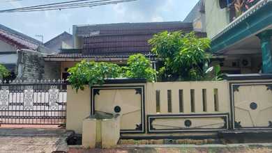 Rumah Siap Huni di Kawasan Pondok Kelapa, Jakarta Timur, LT 180m²
