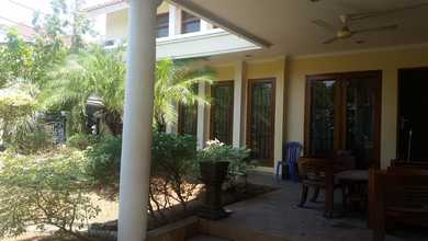 Kesempatan Rumah di Harapan Baru, Bekasi, LB 277m², Harga 1,86 Miliar