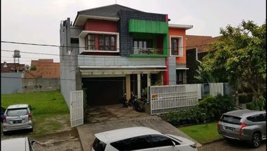Hunian Mewah di Kemang Pratama, Bekasi, 8 KT, LT 455m²
