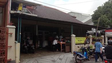 Rumah Prestisius di Kawasan Tomang, Jakarta Barat, LB 237m², Harga 9 Miliar