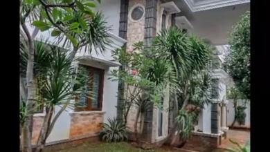 Rumah Mewah di Kawasan Jatiwarna, Bekasi, LB 700m², Harga 7,7 Miliar