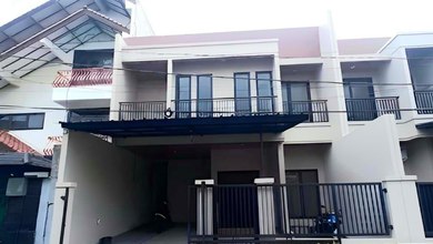 For Sale rumah Eksklusif di Duren Sawit, Jakarta Timur - LT 160m²