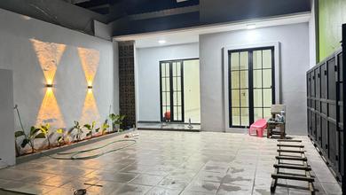 Jual Rumah Strategis di Bekasi Utara, Bekasi - LT 120m²
