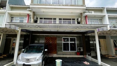 Rumah Area Luxury Cengkareng, Jakarta Barat - Harga Menarik 5 Miliar