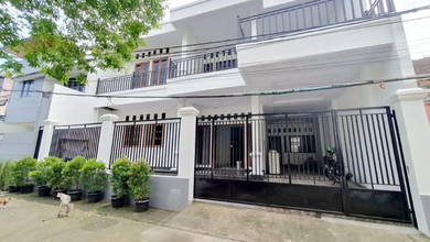 For Sale rumah Premium di Duren Sawit, Jakarta Timur - LT 175m²