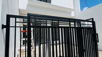 Rumah Modern di BSD Kencana Loka, Tangerang, LT 120 m2