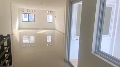 Disewakan  Ruko Full Renov 2 lantai Siap Pakai di Sektor 4 BSD Tangerang