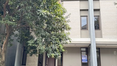 Dijual rumah Eksklusif di BSD City, Tangerang - LT 84m²
