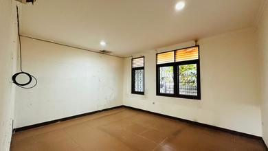 Rumah Sewa Cocok untuk Tinggal dan Kantor Kawasan Modernland, Tangerang