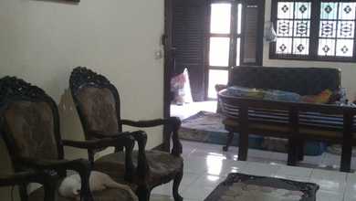 Hunian Elegan di Tebet, Jakarta Selatan, 5 KT, LT 315m²