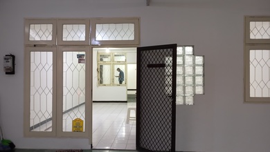 Rumah Unfurnished Daerah Strategis Daerah Banjar Wijaya