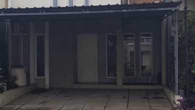 Disewakan Rumah Minimalis Kawasan Modernland, Tangerang, Luas  105 m2