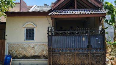 Jual Rumah Cantik LT 96 m2 area Taman Royal, Tangerang
