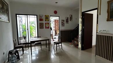 Rumah Minimalis Disewakan di Karang Tengah, Tangerang, Harga Ekonomis