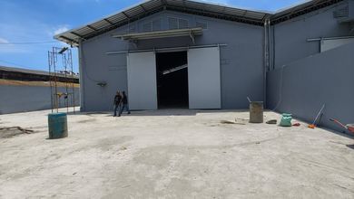 GUDANG SIAP PAKAI SUDAH RENOVASI TOTAL DI KAPUK JAKARTA BARAT, SHM